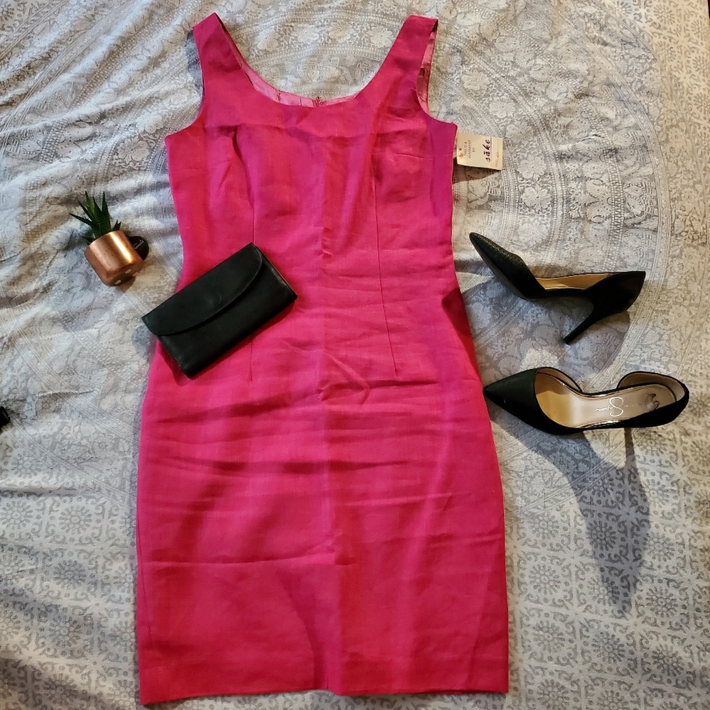 Hot pink linen dress.